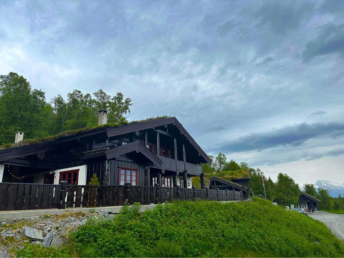 Roalden Mountain Lodge Stranda  Esterno foto