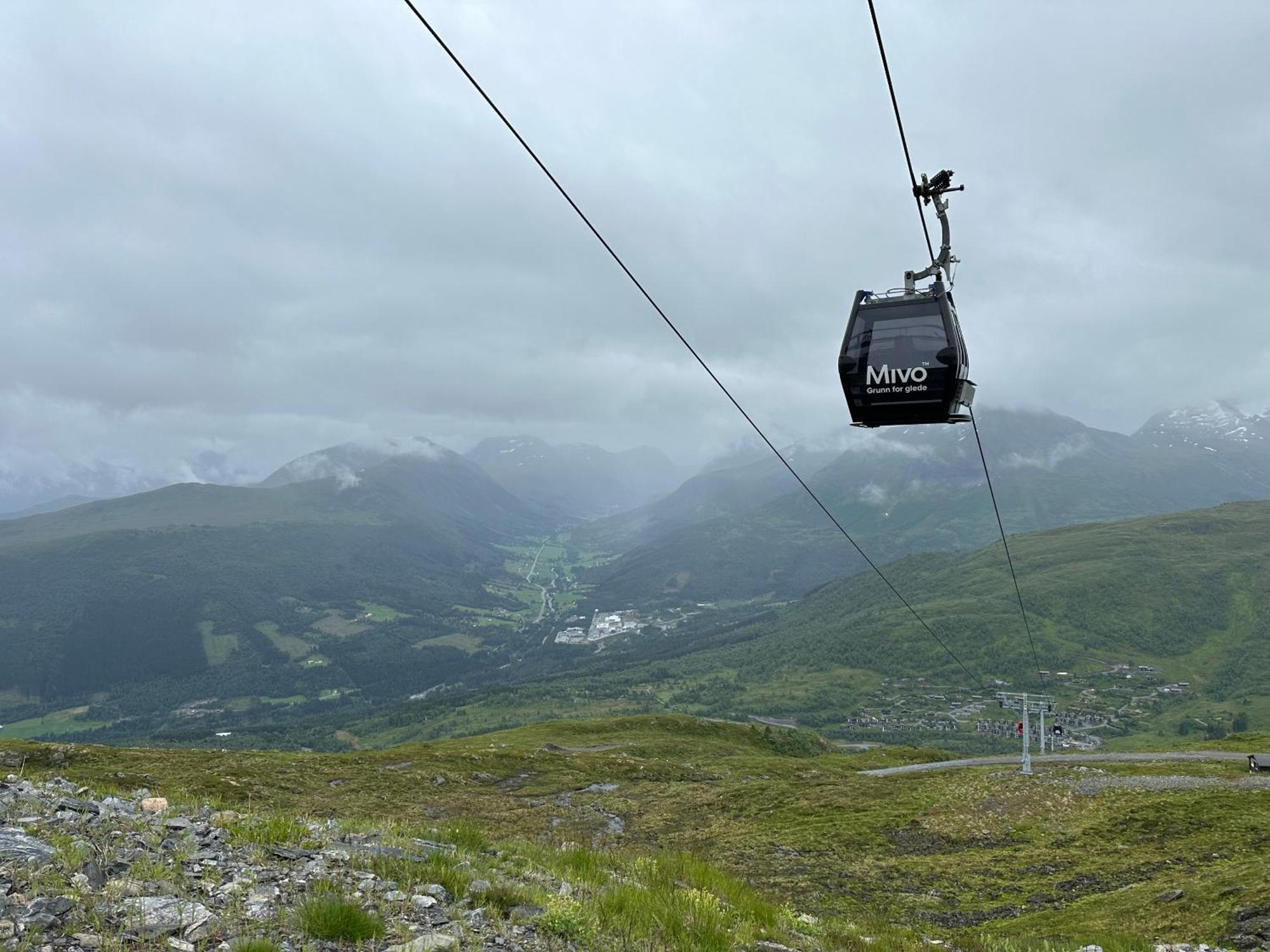 Roalden Mountain Lodge Stranda  Esterno foto